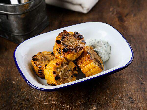 Агонь BBQ Ratskeller - Двойная порция кукурузы