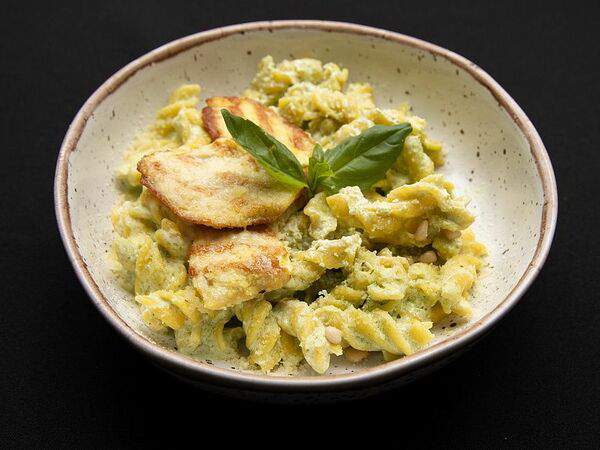 Mr. Fox - Паста с курицей и песто