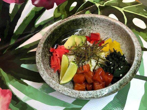 Mushu - Поке с лососем