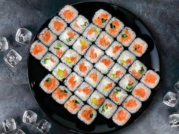 Sushi House - Сяке сет