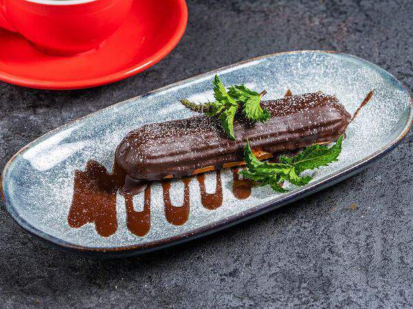 Базилико-пицца - Шоколадный эклер