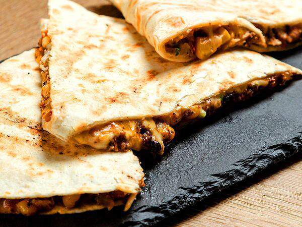 Реберная Промясо - Кесадилья свинина