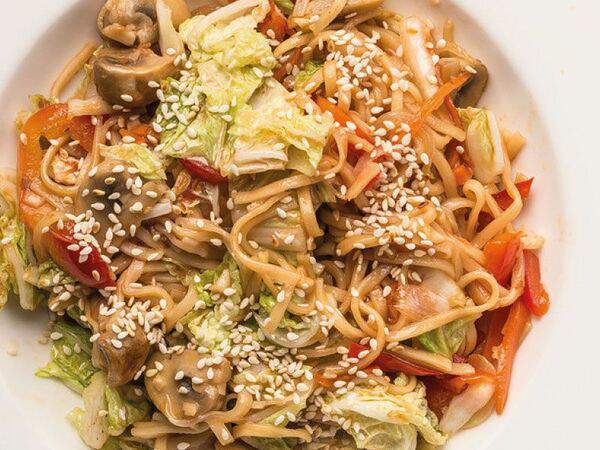 Фёст на Первомайской - Лапша ла-мейн с овощами и грибами