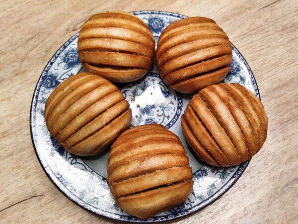 Цзао Ван - Жареная пампушка