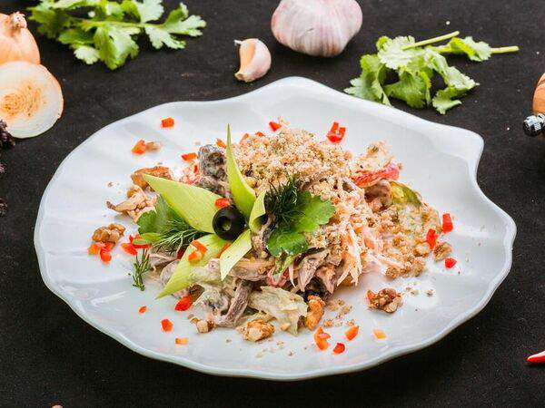 Никала Пиросмани - Салат из говяжьего языка