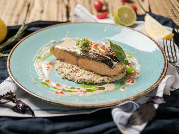 Сентропе - Лосось с ризотто из киноа