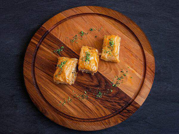 Нуар кебаб - Пахлава восточная в ассортименте