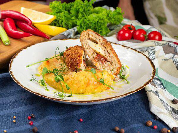 Hot Holland - Рыбный крокет с сыром и вялеными томатами