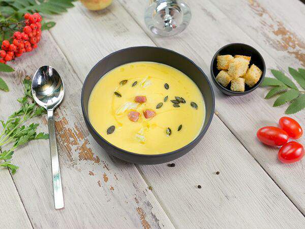 Царская охота - Суп-пюре из тыквы с беконом