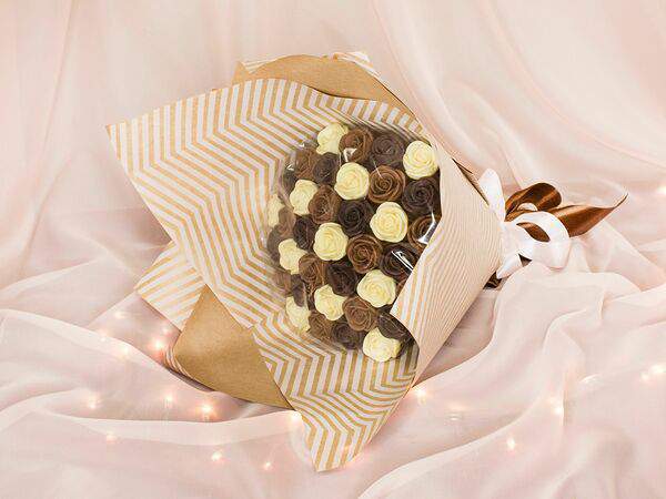 F.Lovers - Ассорти Классика из 37 роз