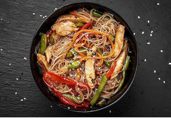 Ocean Club - Фунчоза со свининой (острый)