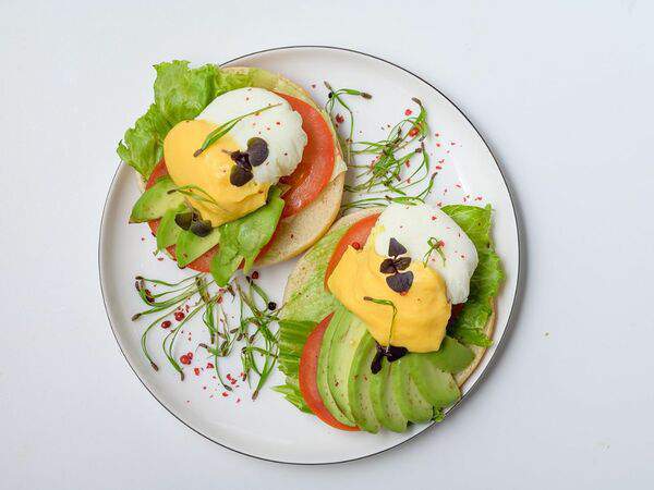 Гастромаркет The Eda - Яйцо Бенедикт