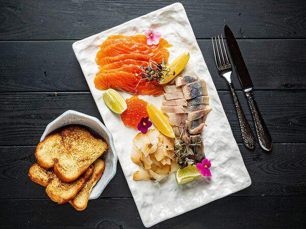 Гости рестопаб - Рыбное