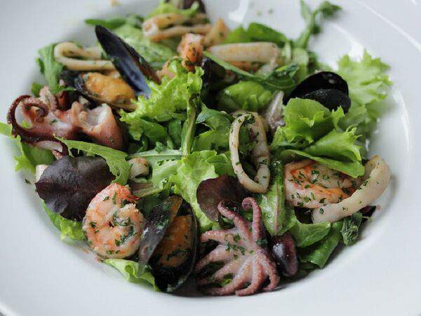 Традиции вкуса - Салат Средиземноморский