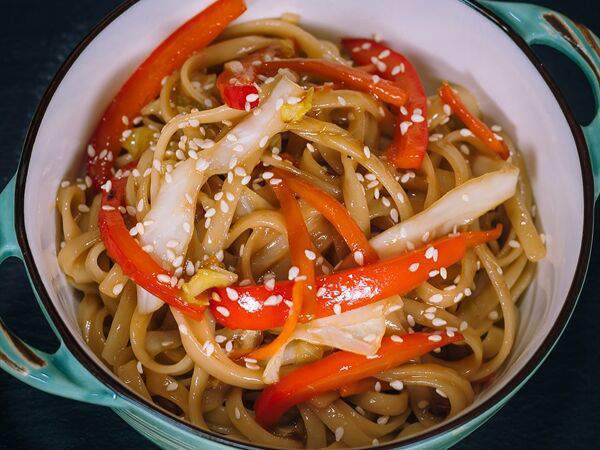 Джон Вкусный - Яичная лапша с овощами