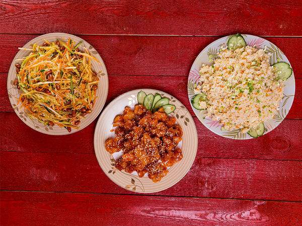 Девять драконов - Комбо с тушеной свининой