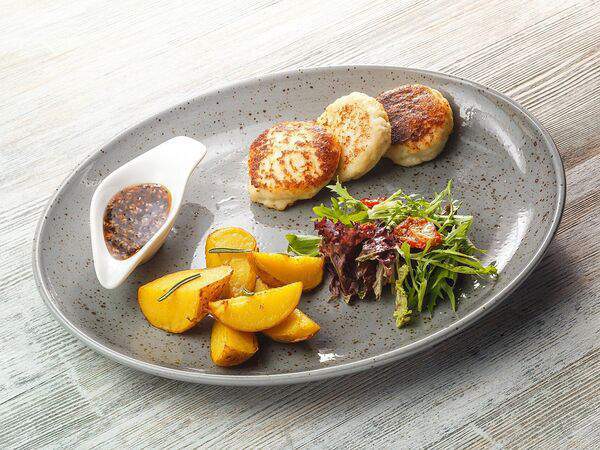 Chester Art Pub - Котлеты из палтуса и трески