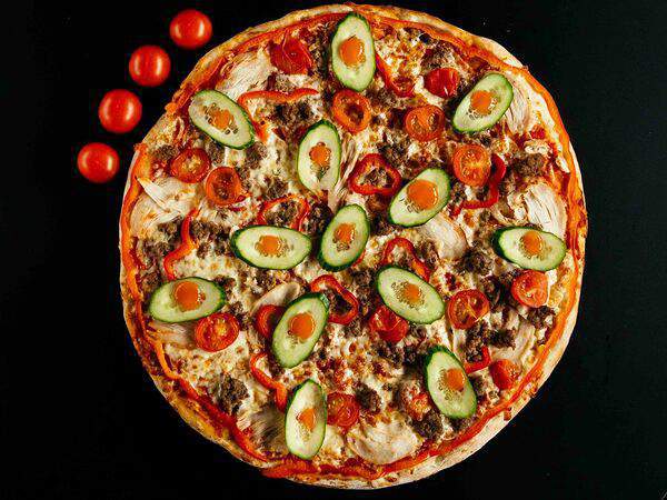 Art Village Tokarevo - Пицца Карне Бовина