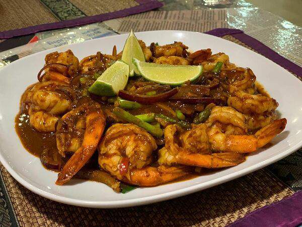 Chang noi - Кунг Пад Нам Прик Пао