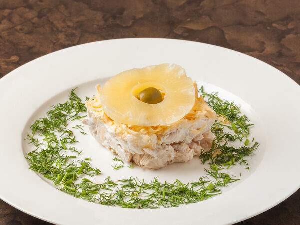 Мясной Дом - Салат Курица с ананасом