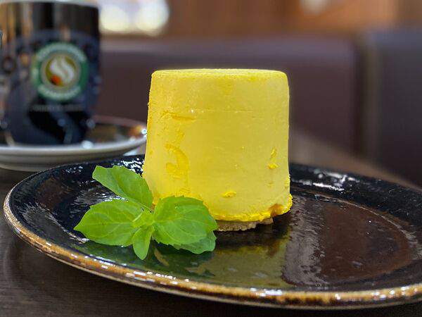 Coffeeshop company - Пирожное Манго-маракуя