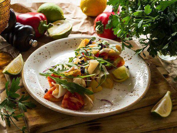 Volna - Салат с кальмаром