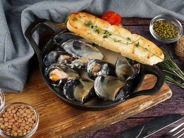 Мистер Ягер - Черноморские мидии в сырном соусе