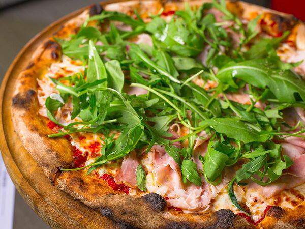 Сыроварня - Пицца с тамбовским окороком