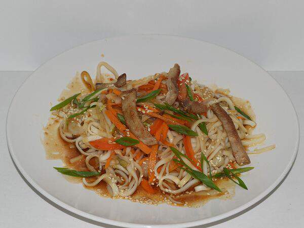 Едим дома - Удон со свининой