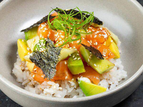 Разжигатели - Поке с лососем и сыром