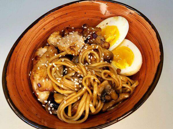 Tartine - Лапша с курицей и грибами