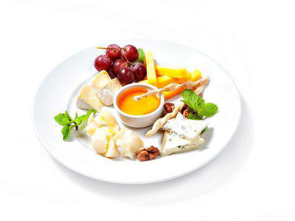 Траттория пицца - Формаджи мисти