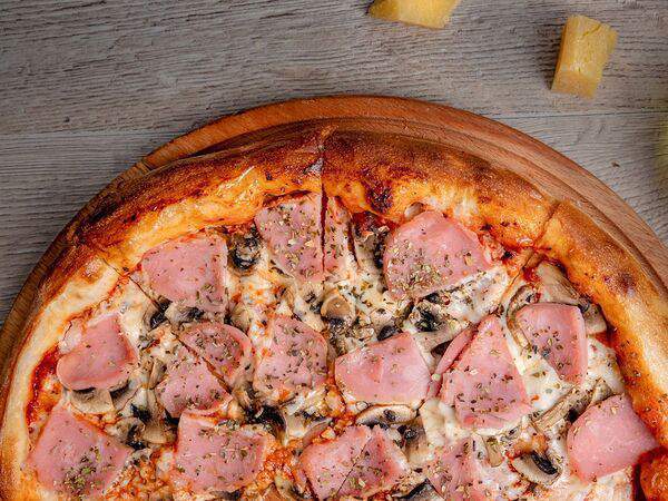 Liman - Пицца с ветчиной и грибами