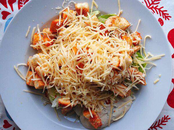 Суп - Салат Цезарь