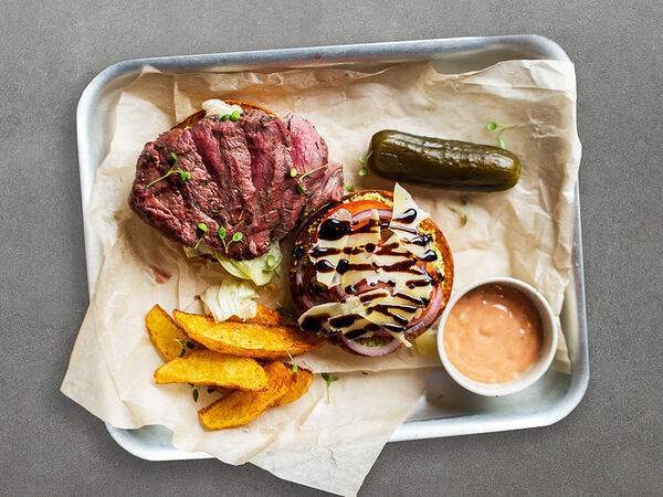 Kotleta bar - Открытый бургер Стейк с ростбифом