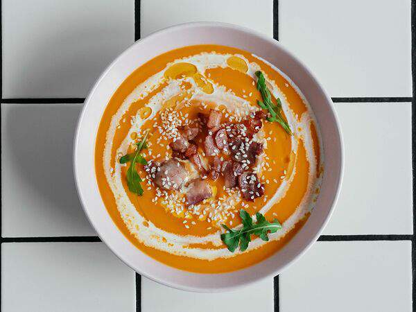 Футурист. Bar & Kitchen - Тыквенный крем-суп