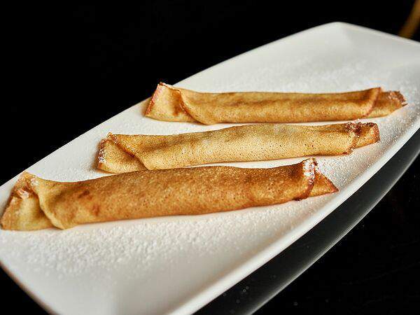 Chocolate - Блины с творогом и сметаной