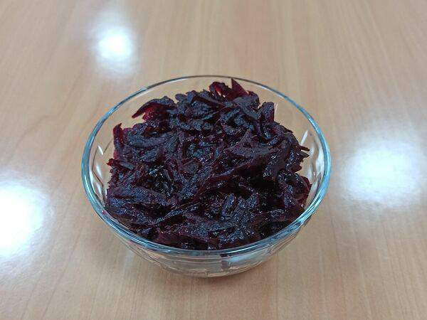 Обеды на Баррикадной - Салат из свеклы с майонезом