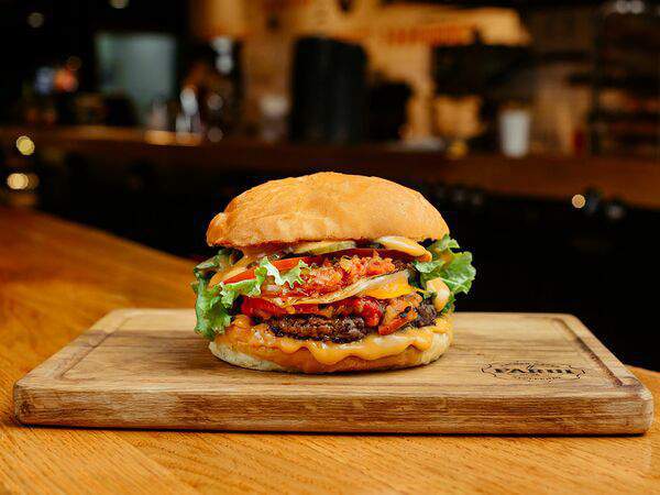 #FARШ - Бургер Тетя из Барселоны