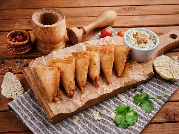 ГрафинЪ - Треугольники с красной рыбой и томатами