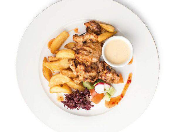 Фёст на Первомайской - Курица Барбекю с гарниром