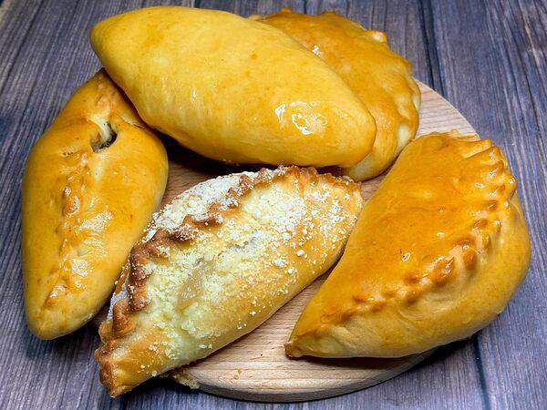 Семейное - Пирожки в ассортименте