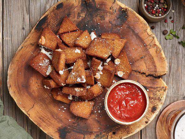 Liman - Чесночные гренки с сыром моцарелла