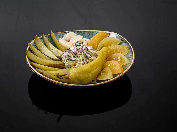 Чайхона Уют - Бочковые соленья