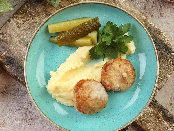 Хинкали Котэ - Котлеты с пюре