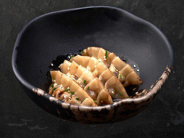 Ramen & Wok - Гедза со свининой