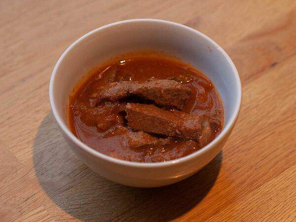 Калининградская столовая - Печень по-строгановски