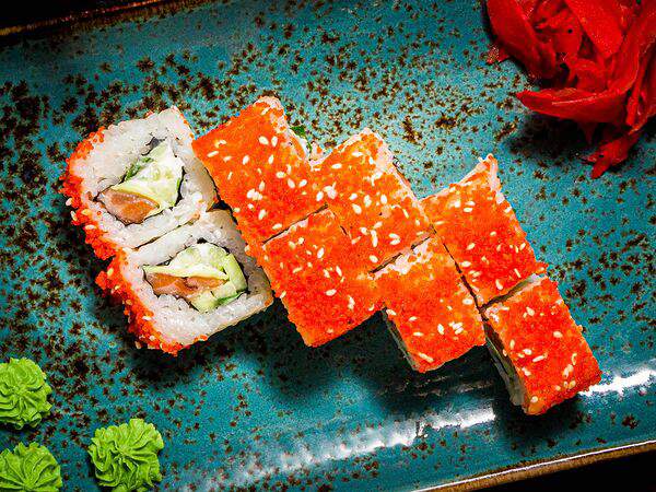 Суши бай Б - Ролл Калифорния с лососем