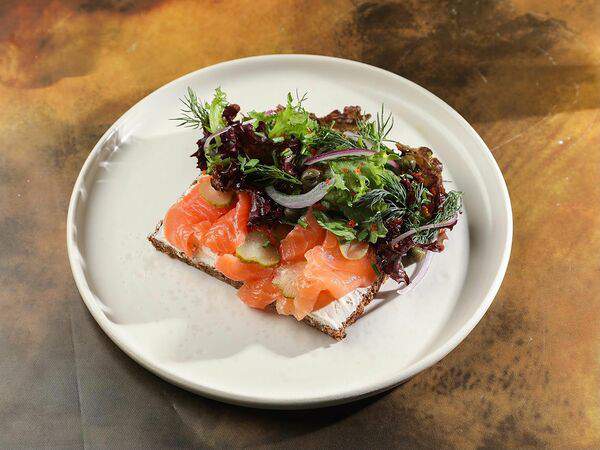 Ресторан 1991 - Сморреброд с сёмгой