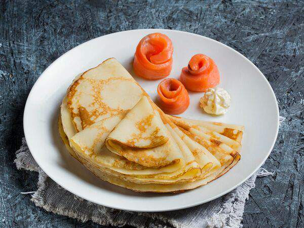 Шоколадница - Большая Порция блинчиков с семгой